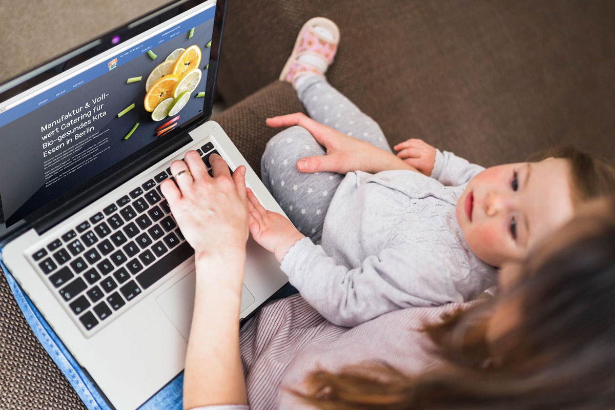 Kita á la Carte Webdesign Mutter mit Kind | mattheis. werbeagentur gmbh